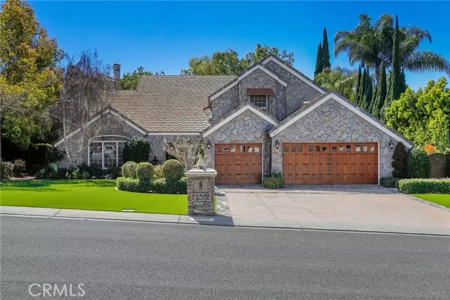 25382 Derbyhill Drive, Laguna Hills, CA 92653