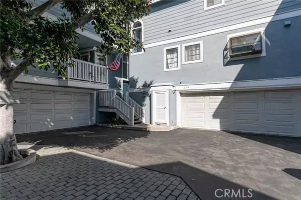 Costa Mesa, CA 92627,214 Saybrook Court