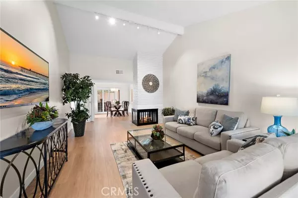 Laguna Woods, CA 92637,5396 Via Carrizo