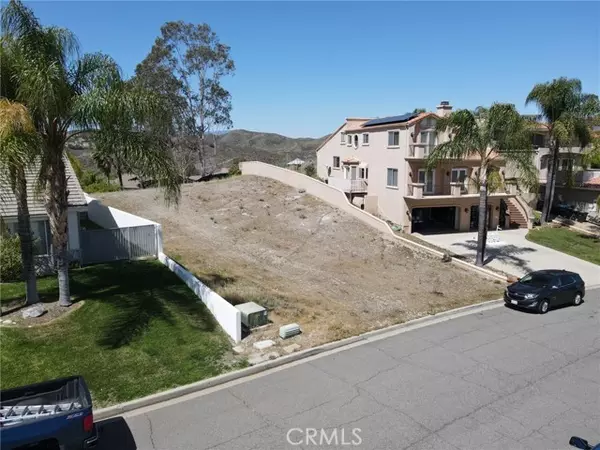 Canyon Lake, CA 92587,29613 Chaparral Way