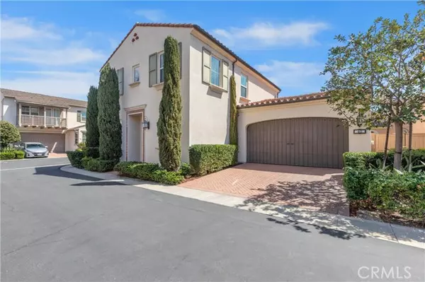 40 Twin Gables,  Irvine,  CA 92620