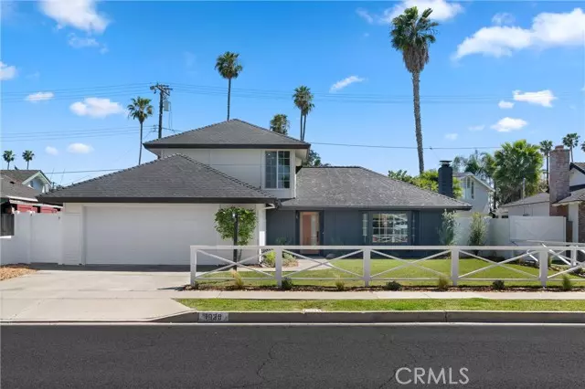 1039 Concord Street, Costa Mesa, CA 92626