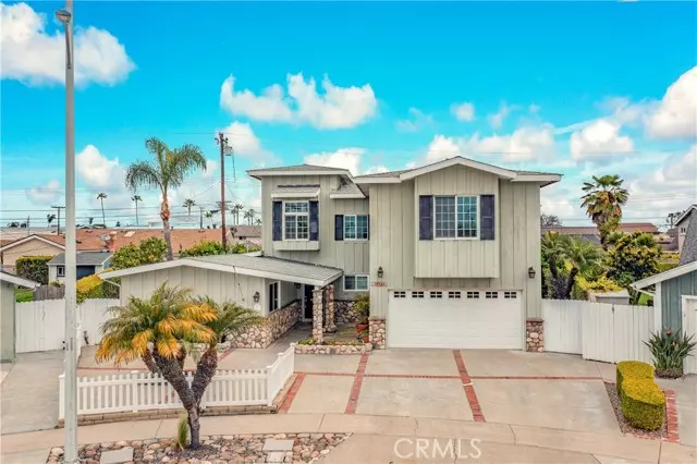 17131 Autumn Circle, Huntington Beach, CA 92647