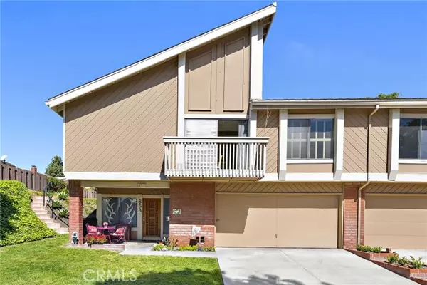 Fullerton, CA 92831,653 West Glenwood