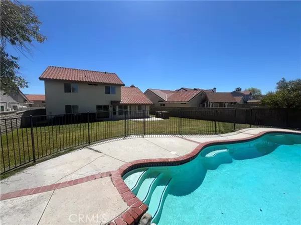 Canyon Country, CA 91351,20309 Ermine Street