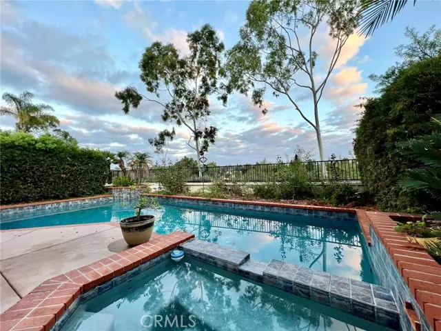 13 Genoa, Laguna Niguel, CA 92677