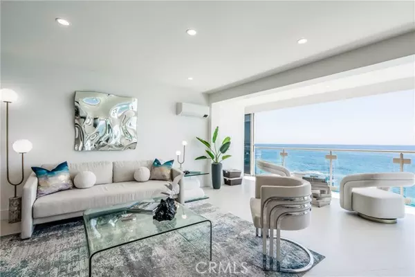 Laguna Beach, CA 92651,31561 Table Rock Drive