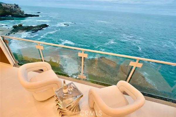 Laguna Beach, CA 92651,31561 Table Rock Drive