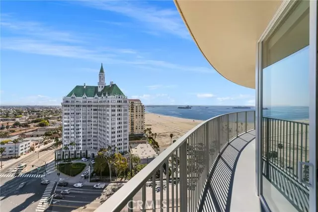 700 East Ocean Boulevard, Long Beach, CA 90802