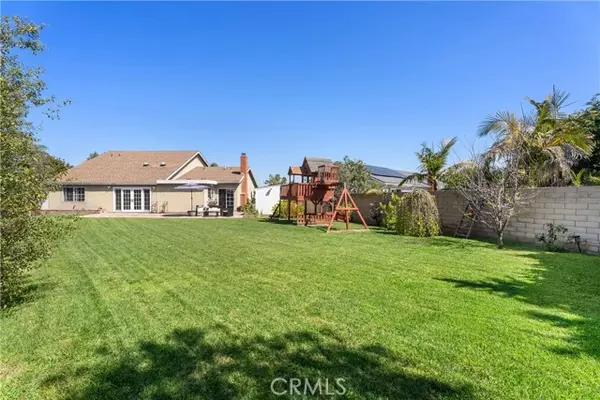 5752 Whistler Circle, Huntington Beach, CA 92649