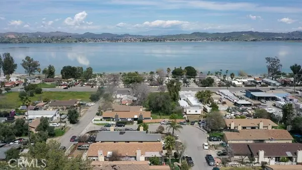 Lake Elsinore, CA 92530,33081 Esther Street