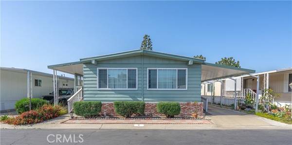 11250 Beach Blvd, Stanton, CA 90680