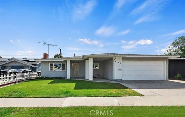 3106 Yellowstone Drive, Costa Mesa, CA 92626