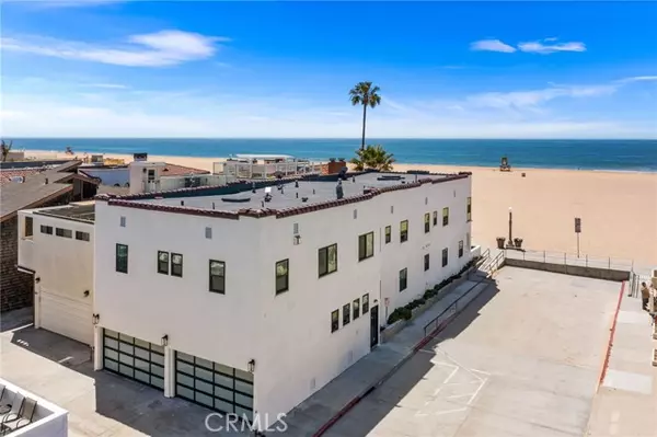 Newport Beach, CA 92663,1628 West Oceanfront