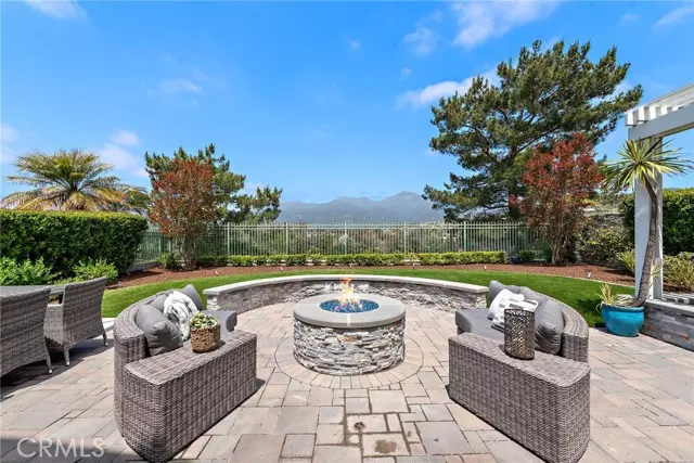 15 Summitcrest, Rancho Santa Margarita, CA 92679