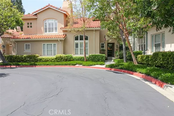 2457 Aquasanta, Tustin, CA 92782