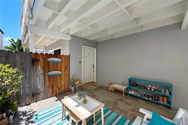 San Clemente, CA 92672,216 Avenida Lobeiro