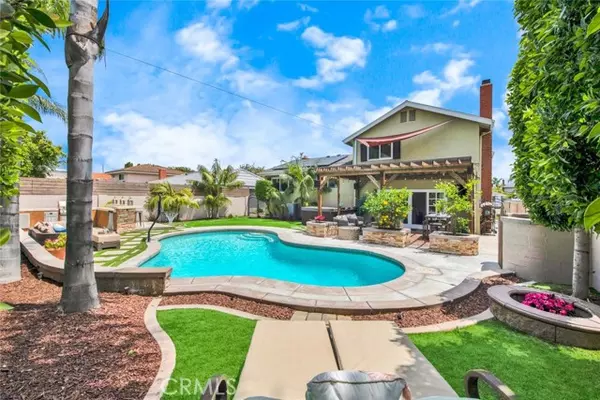 Fountain Valley, CA 92708,17157 Buttonwood