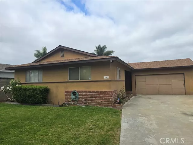 2187 Meyer Place, Costa Mesa, CA 92627