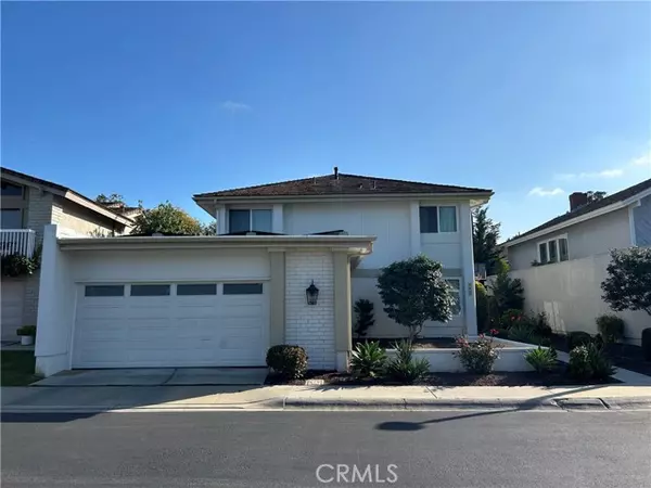 Irvine, CA 92612,4912 Persimmon Lane