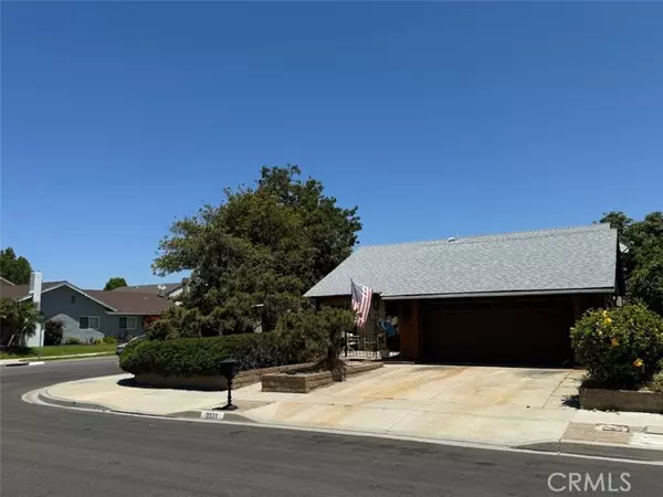 Tustin, CA 92780,2331 Caper Tree Drive