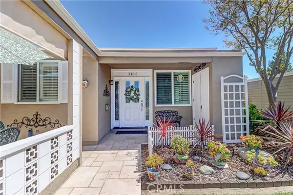 Laguna Woods, CA 92637,316 Avenida Castilla #E