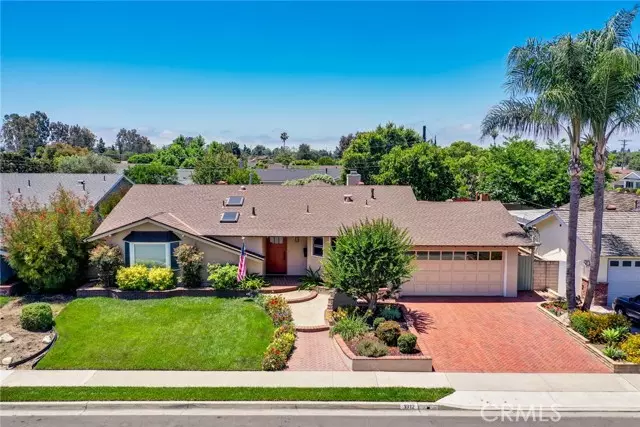 1912 ROLLINGSTONE LANE, Tustin, CA 92780