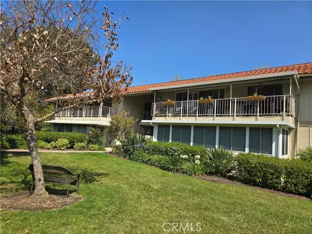 879 via Mendoza, Laguna Woods, CA 92637