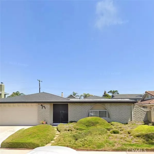 9141 Aloha Drive, Huntington Beach, CA 92646