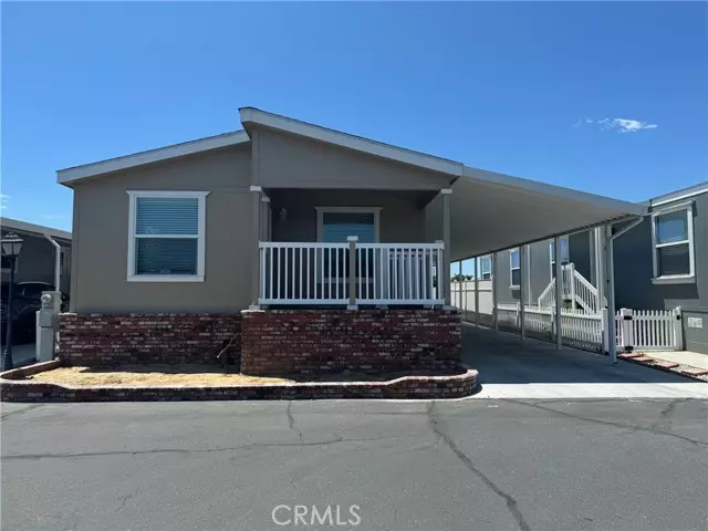 22221 Bloomfield, Cypress, CA 90630