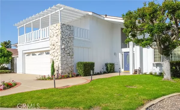 15562 Placid Circle, Huntington Beach, CA 92647