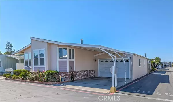 16444 Bolsa Chica Street, Huntington Beach, CA 92649