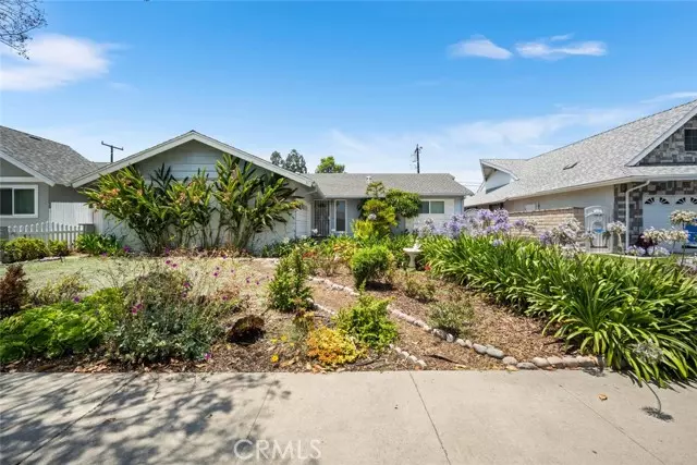 3141 Sharon Lane, Costa Mesa, CA 92626