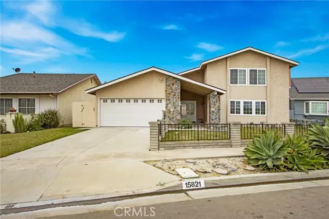 Westminster, CA 92683,15821 Redlands Avenue