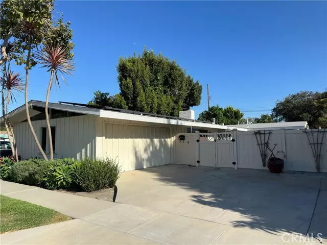 7224 East Killdee Street, Long Beach, CA 90808