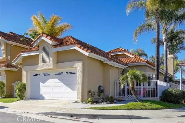 2 Albergar, San Clemente, CA 92672