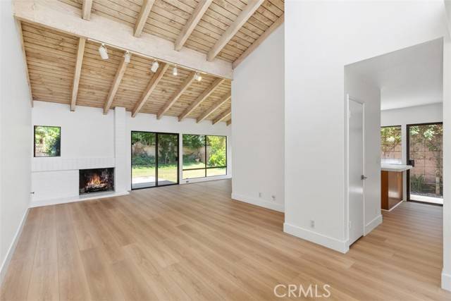 Irvine, CA 92612,4911 Corkwood Lane