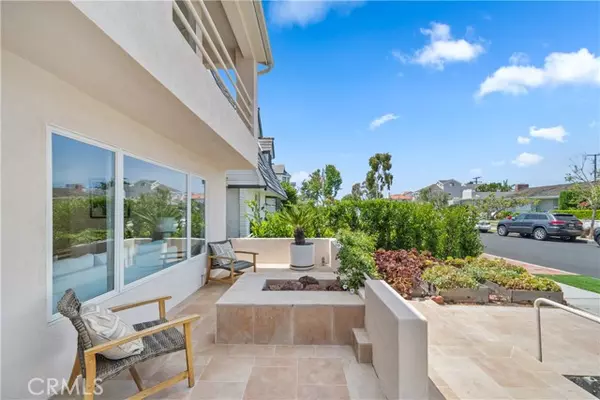 Corona Del Mar, CA 92625,314 Orchid Avenue