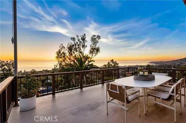 Laguna Beach, CA 92651,802 Rembrandt Drive