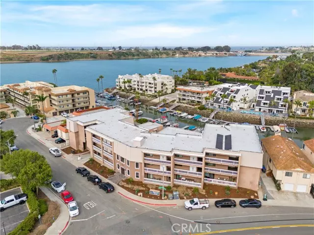 Carlsbad, CA 92008,4705 Marina Drive