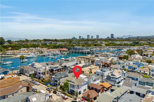 Newport Beach, CA 92662,320 Apolena Avenue