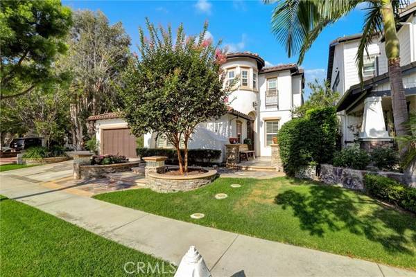 3464 South Crawford Glen Street, Santa Ana, CA 92704