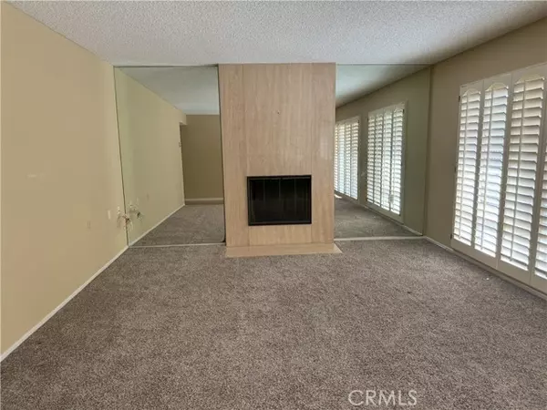 Laguna Woods, CA 92637,3300 Via Carrizo