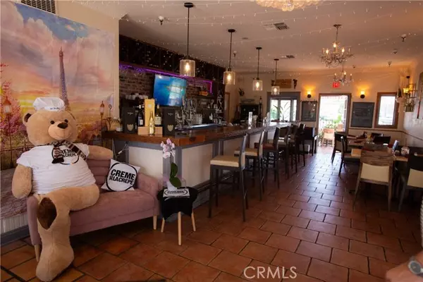 7561 Center Avenue, Huntington Beach, CA 92647