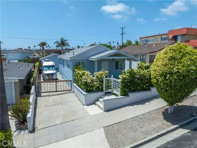 Dana Point, CA 92629,33895 Alcazar Drive