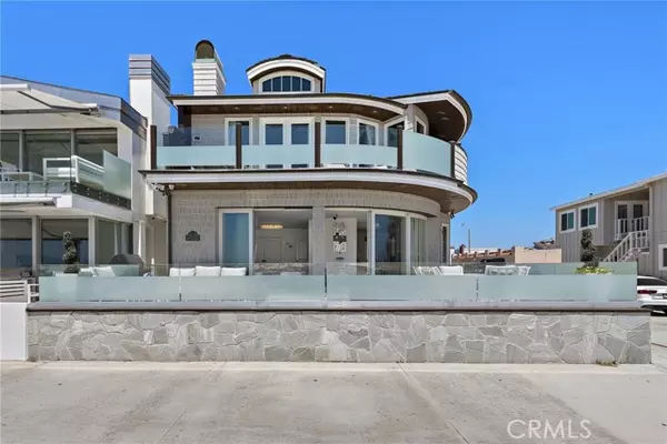 Newport Beach, CA 92661,126 East Oceanfront