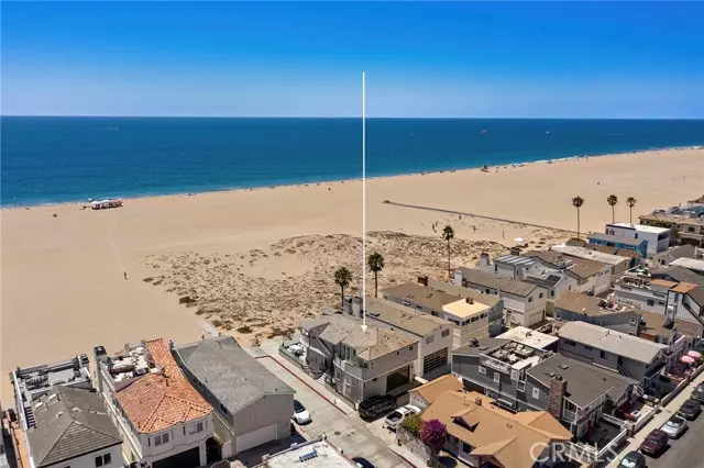 Newport Beach, CA 92661,126 East Oceanfront