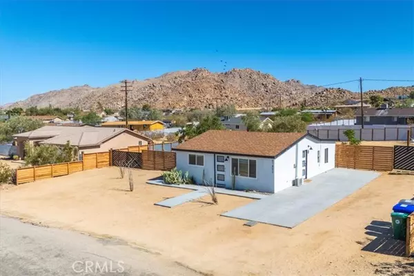 Joshua Tree, CA 92252,61853 Grand View Circle