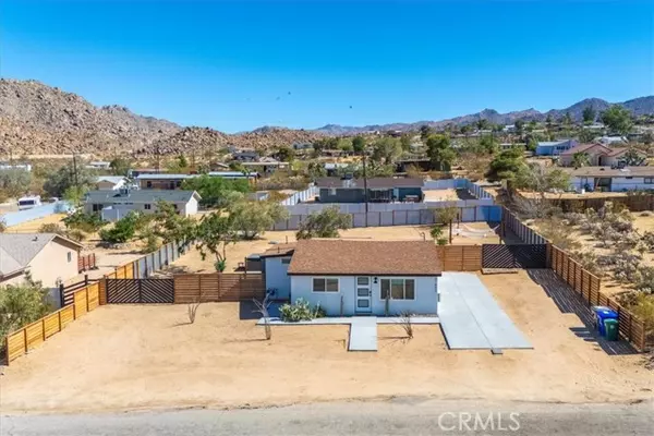 Joshua Tree, CA 92252,61853 Grand View Circle