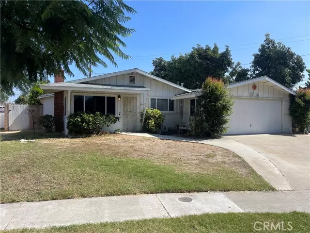 1009 South Driftwood Drive, Santa Ana, CA 92704